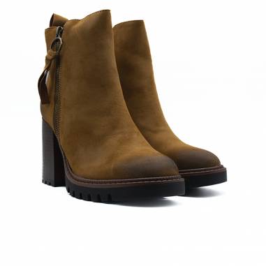 BOTIN NAPA CON CREMALLERA LATERAL CAMEL 81775